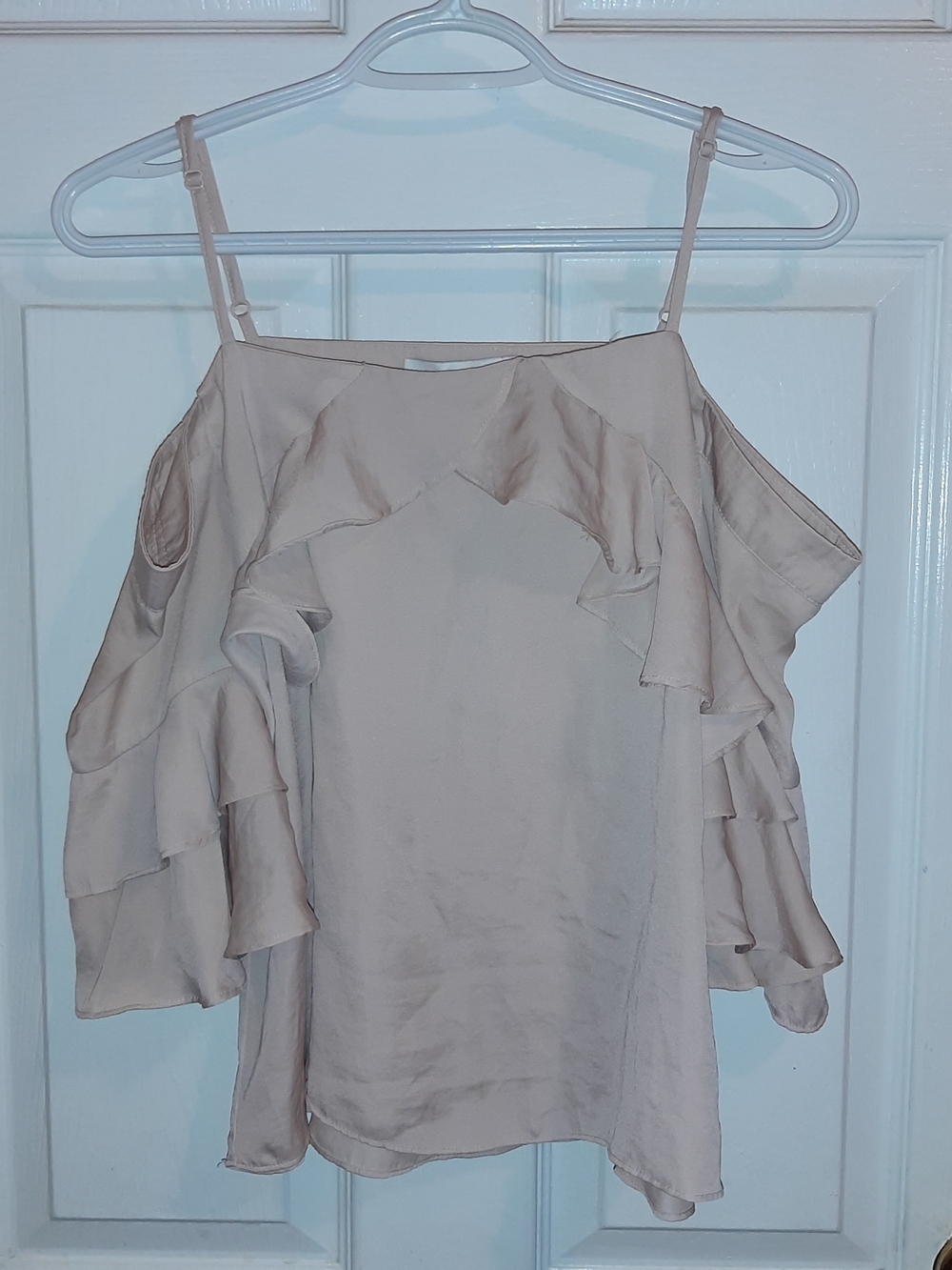 Do + Be Off The Shoulder Fluttler Sleeve Top